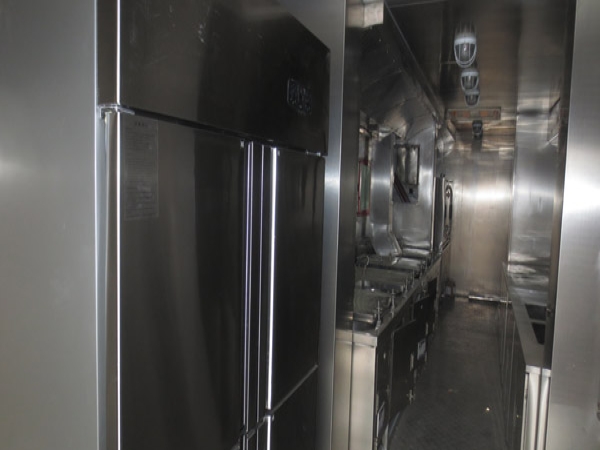 JDF5160XCCZ6型餐車